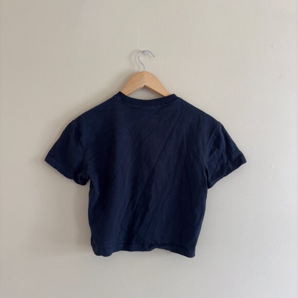 Nike Boxy Short Sleeve Crop Top Crew Neck - Picture 3 of 7